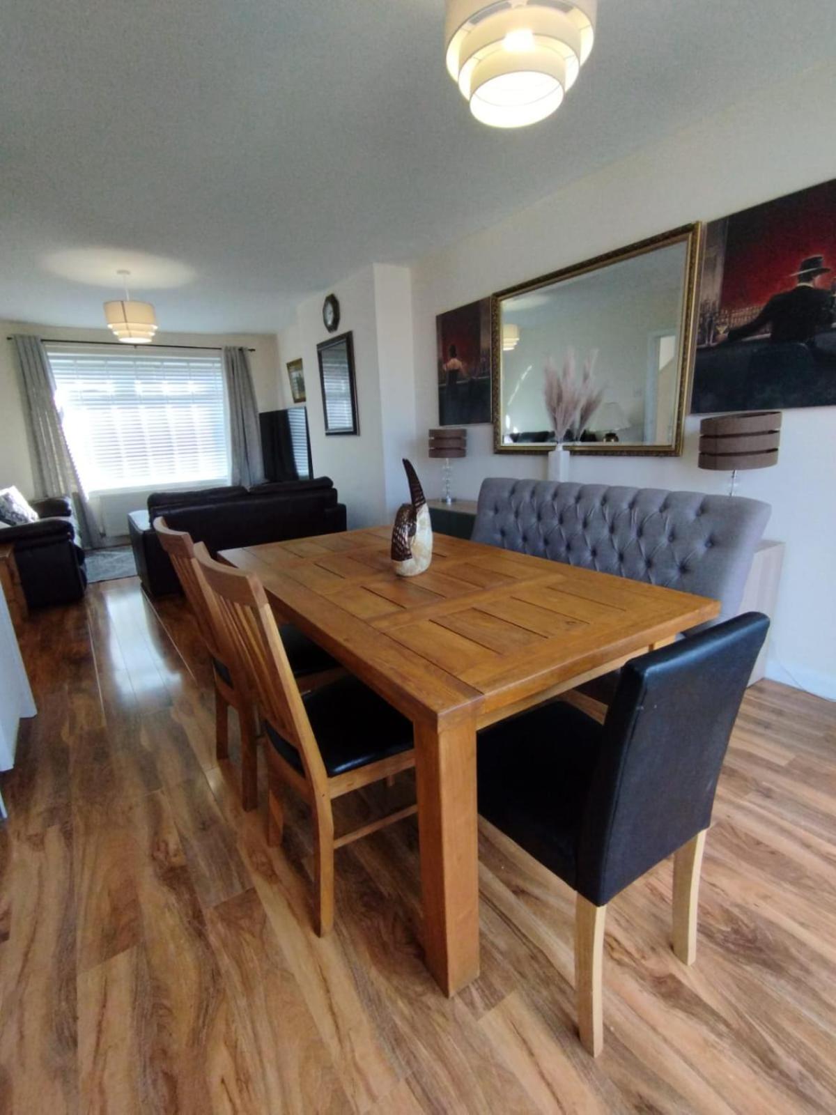 Edinburgh Villa 3 Bed Rooms House In Edinburgh - Private Parking Exteriér fotografie